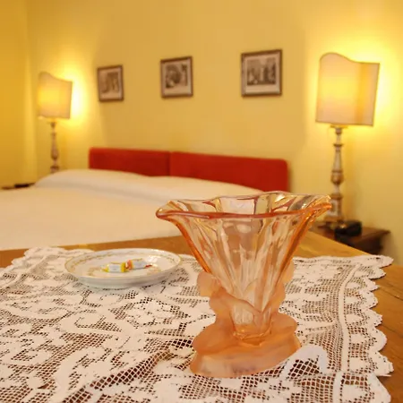 Bed & Breakfast Borgonuovo 3*