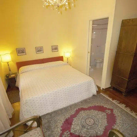 Oda ve Kahvaltı Borgonuovo 3*